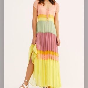 Free People Hocus Pocus Rainbow dress xs 🌈❤️